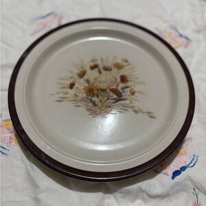 Vintage Floral Patterned Cream and Brown Plate